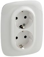 Розетка с заземлением Legrand Valena Allure 1-м. 2 мод. шторки белый картинка